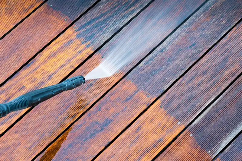 Choosing the Right Pressure Washing Service: What to Look For